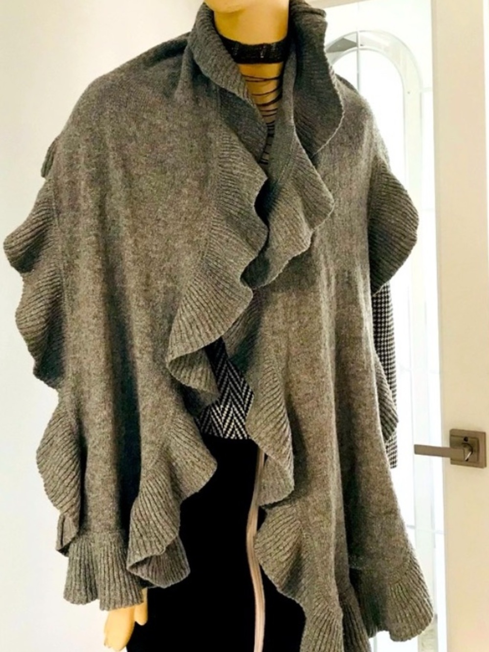 H&M Gray Ruffle Shawl Knit Scarf
